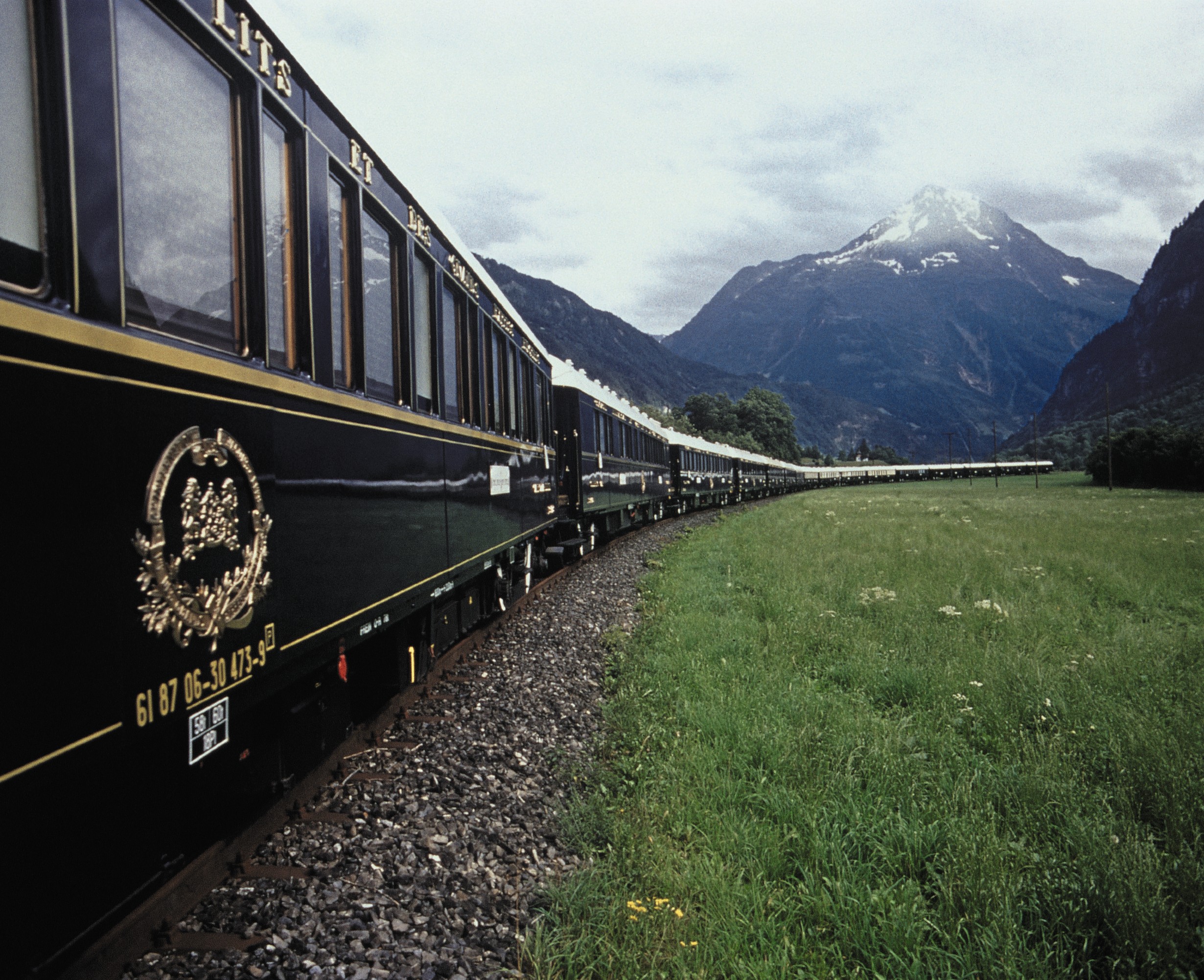 The train. Venice Simplon-Orient Express (Европа). Venice Simplon-Orient-Express Восточный экспресс. Легендарный поезд Venice Simplon-Orient-Express. Венецианский Симплонский Восточный экспресс, Италия.